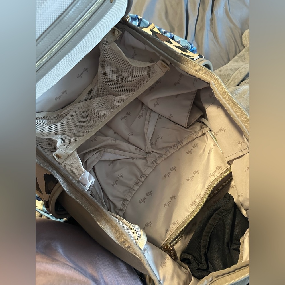 Itzy Ritzy Backpack - Picture 7 of 16